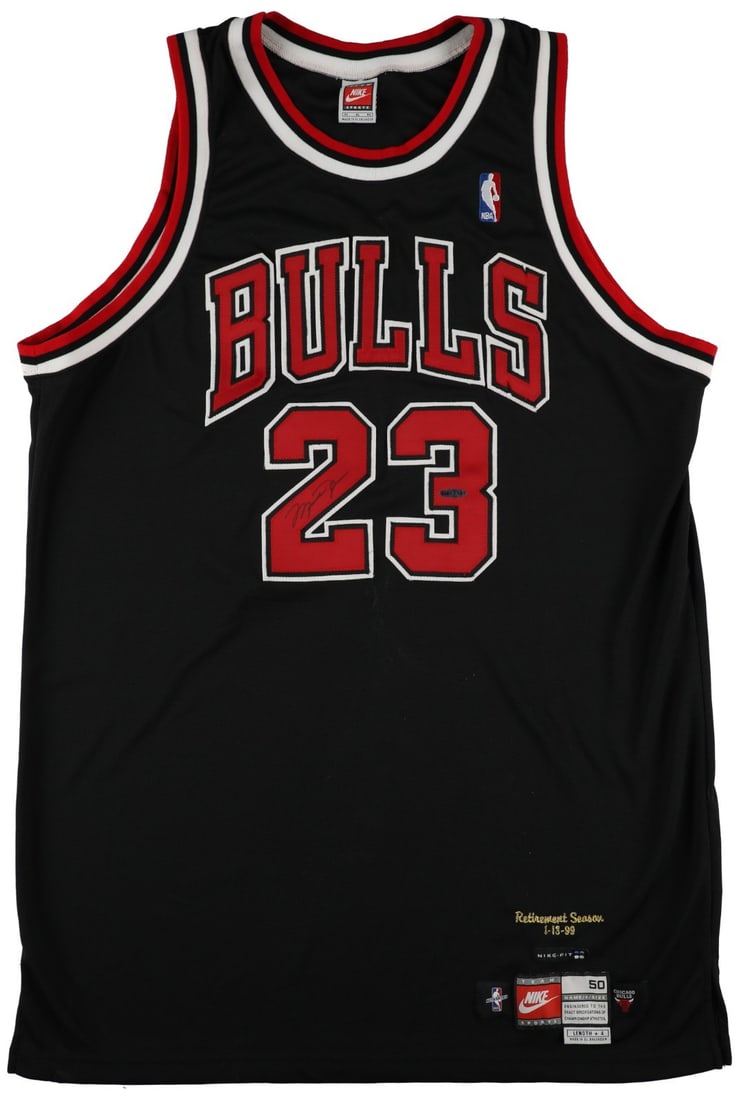 Michael Jordan autographed Nike Bulls alternate jersey Beckett LOA: Michael Jordan autographed Nike Bulls alternate jersey Beckett LOA This is an authentic 1999 Nike Chicago Bulls alternate jersey signed by basketball legend Michael Jordan. The jersey commemorates Jor