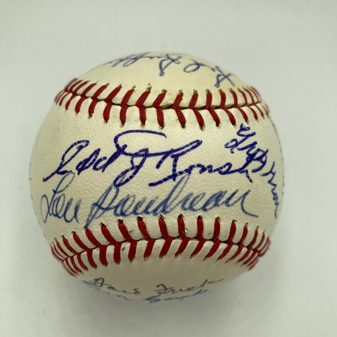 Hall of Fame Baseball Signed by 22 Legends with PSA and Beckett COA: Hall of Fame Baseball Signed by 22 Legends with PSA and Beckett COA This is an original Official American League (Cronin) baseball from the United States, dating to approximately the 1960s. The ball i