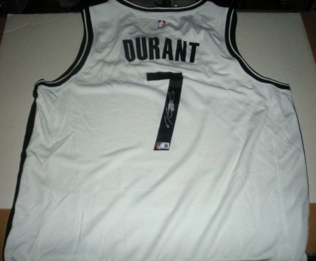 Signed Brooklyn Nets Jersey Kevin Durant with Beckett COA Official Fanatics Licensed (1 of 3)