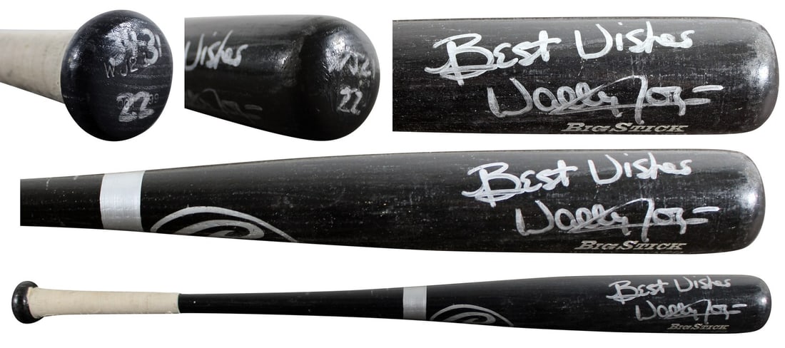 Wally Joyner Autographed Rawlings Big Stick Bat Beckett San Diego Padres: Wally Joyner Autographed Rawlings Big Stick Bat Beckett San Diego Padres This is an original Rawlings Big Stick player model baseball bat signed by Wally Joyner of the San Diego Padres. The bat featur