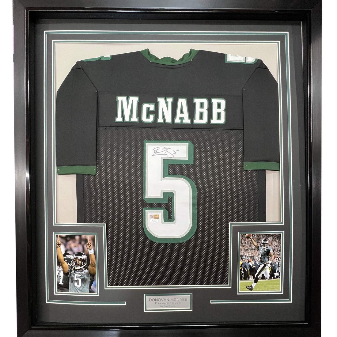 Framed Donovan McNabb Eagles signed black jersey JSA COA 33x42 (1 of 2)