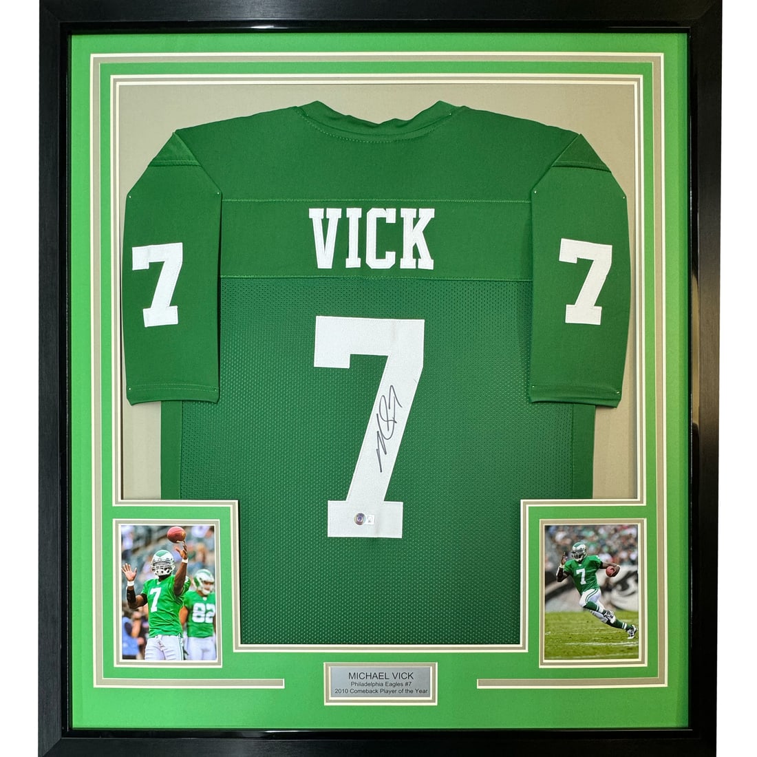 Michael Vick Signed Framed Philadelphia Eagles Kelly Jersey BAS COA 33x42 (1 of 2)