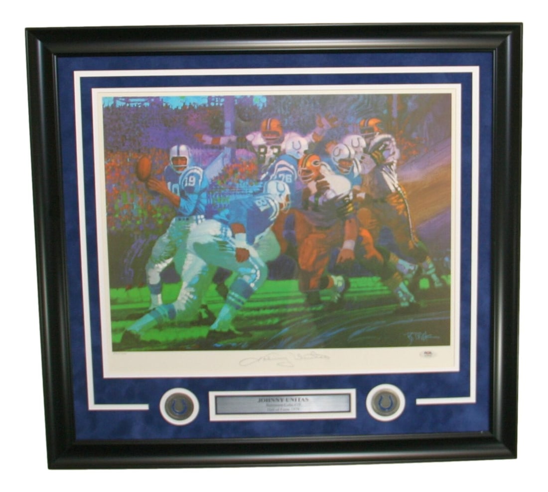 Johnny Unitas Framed Lithograph 22x18 Signed Colts PSA Authenticated: Johnny Unitas Framed Lithograph 22x18 Signed Colts PSA Authenticated This is a beautifully framed lithograph featuring the legendary football player Johnny Unitas, a hallmark of the Indianapolis