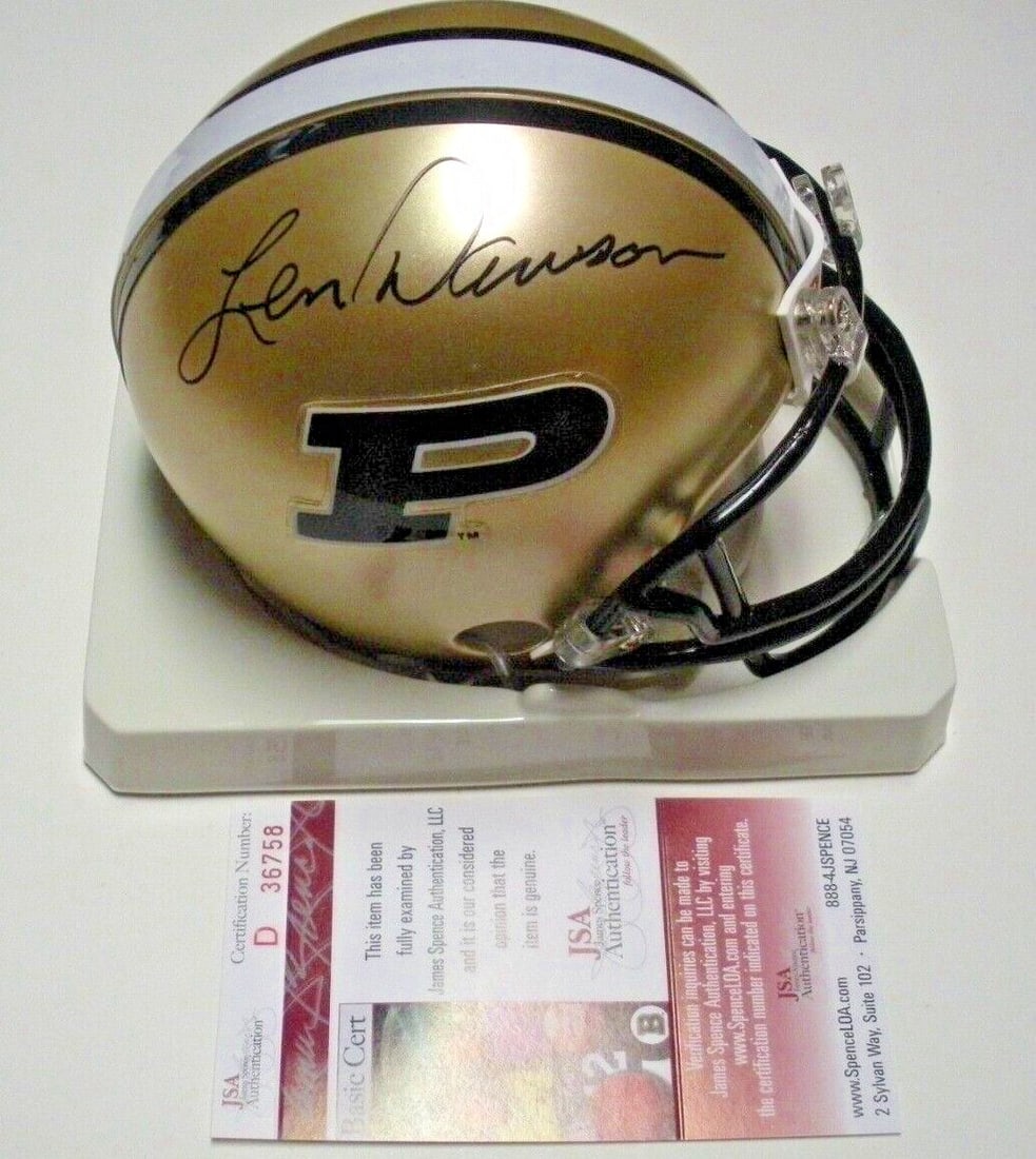 Len Dawson Signed Mini Helmet JSA/COA Purdue Boilermakers Riddell NFL: Len Dawson Signed Mini Helmet JSA/COA Purdue Boilermakers Riddell NFL This is a signed mini helmet featuring the legendary Len Dawson. Manufactured by Riddell, this collectible item is an original pie