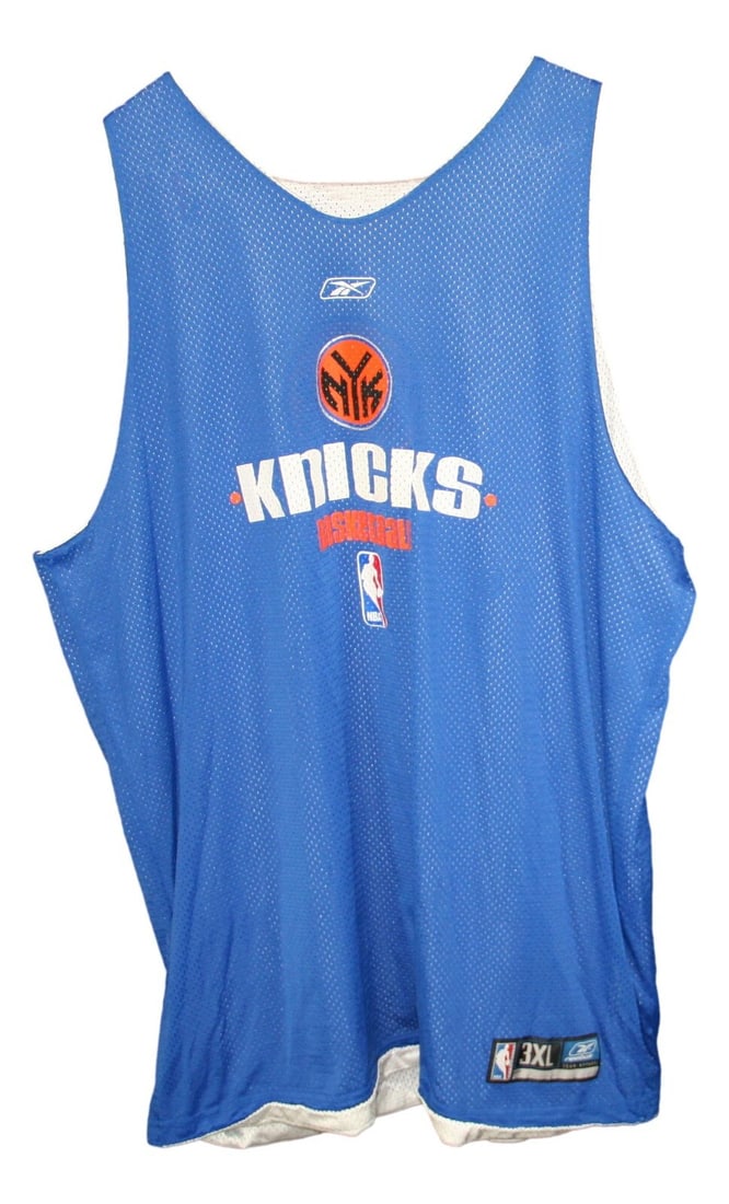 Dikembe Mutombo Knicks Practice Worn Reversible Jersey NBA: Dikembe Mutombo Knicks Practice Worn Reversible Jersey NBA This is a practice-worn reversible basketball jersey from the New York Knicks, featuring the legendary player Dikembe Mutombo. Officially lic