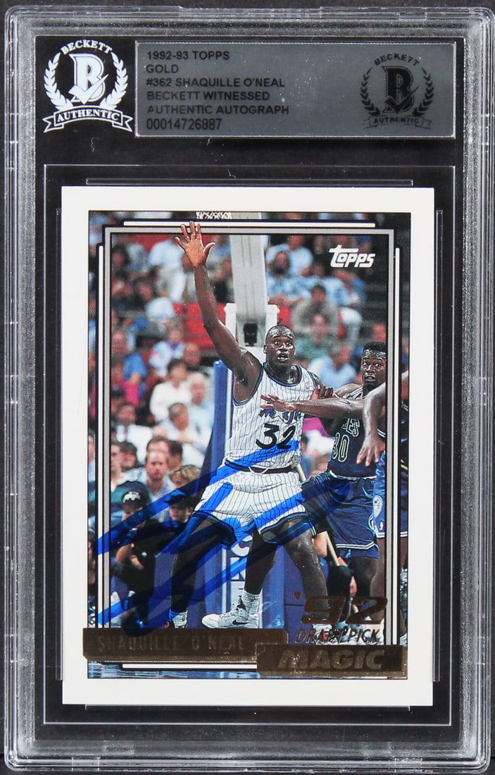 Shaquille O'Neal Autographed 1992 Topps Gold Rookie Card Beckett Authenticated: Shaquille O'Neal Autographed 1992 Topps Gold Rookie Card Beckett Authenticated This 1992 Topps Gold #362 rookie card features the personal signature of Shaquille O'Neal of the Los Angeles Lakers. The 