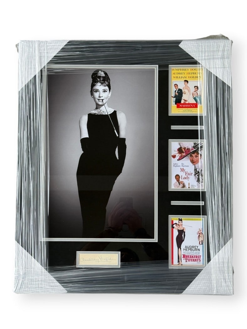 Framed Audrey Hepburn autograph cut with JSA letter Breakfast at Tiffany's (1 of 3)
