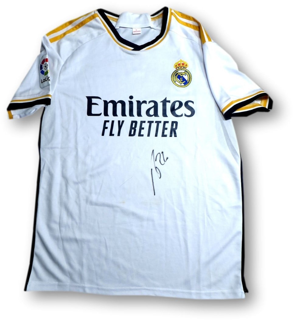 Real Madrid Jersey Signed by Antonio Rudiger Beckett Authenticated (1 of 3)