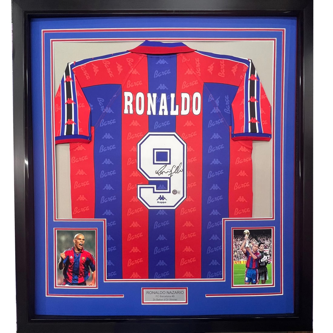Ronaldo Nazario signed FC Barcelona framed jersey Beckett COA 33x42: Ronaldo Nazario signed FC Barcelona framed jersey Beckett COA 33x42 This framed FC Barcelona jersey features the authentic signature of Ronaldo Nazario. Professionally framed and matted, it includes t