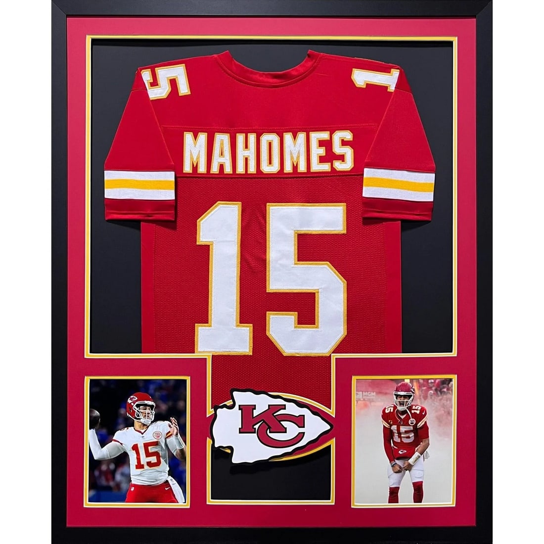 Kansas City Chiefs Patrick Mahomes framed jersey unsigned (1 of 1)