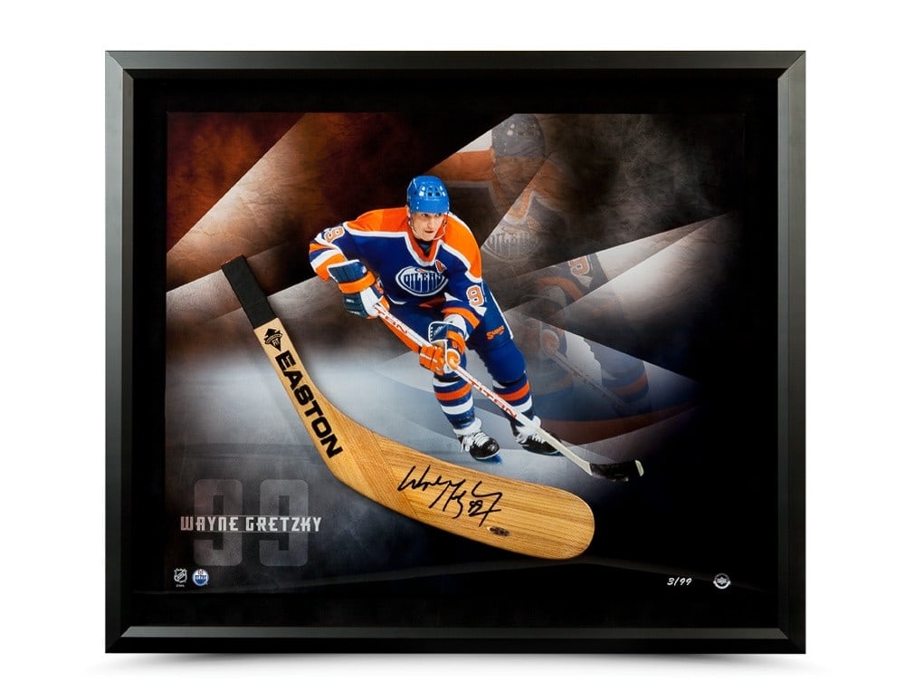 Wayne Gretzky Autographed 28x24 Framed Photo Stick Blade Limited Edition random out of #/99: Wayne Gretzky Autographed 28x24 Framed Photo Stick Blade Limited Edition random out of #/99 Celebrate the legacy of Wayne Gretzky with this stunning autographed 28X24 framed photo featuring the iconic