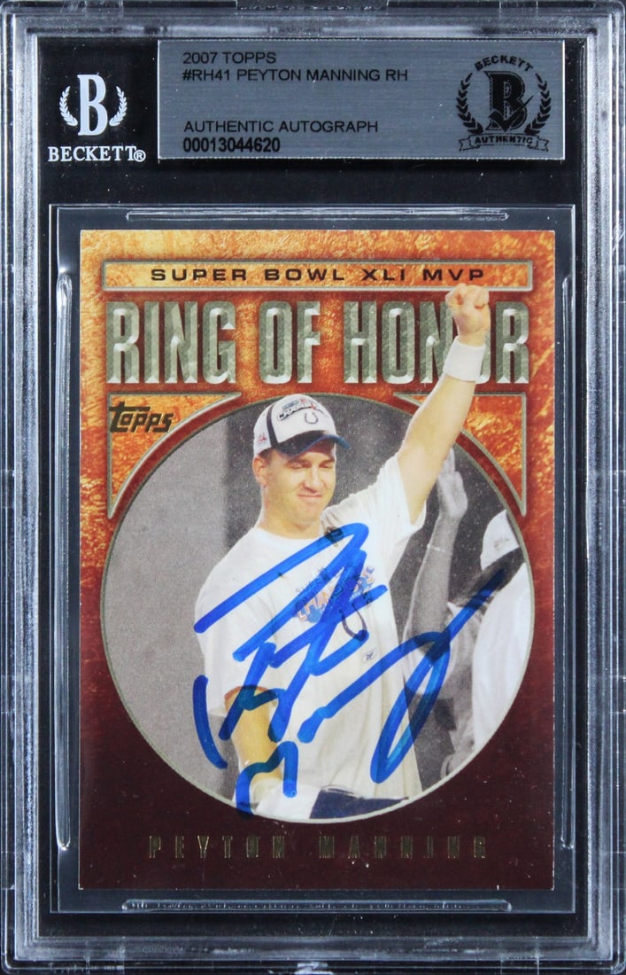 Peyton Manning Autographed 2007 Topps RH41 Colts Beckett Slabbed Card: Peyton Manning Autographed 2007 Topps RH41 Colts Beckett Slabbed Card This is an original 2007 Topps #RH41 football card featuring Peyton Manning of the Indianapolis Colts. The card has been personall