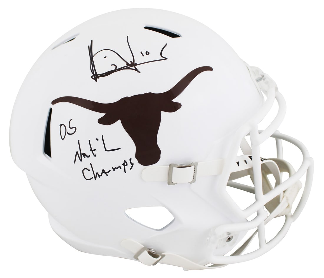 Vince Young Texas Longhorns Full Size Speed Replica Helmet BAS Witnessed: Vince Young Texas Longhorns Full Size Speed Replica Helmet BAS Witnessed This full size Speed Replica helmet features the Texas Longhorns branding and has been personally signed by Vince Young with th