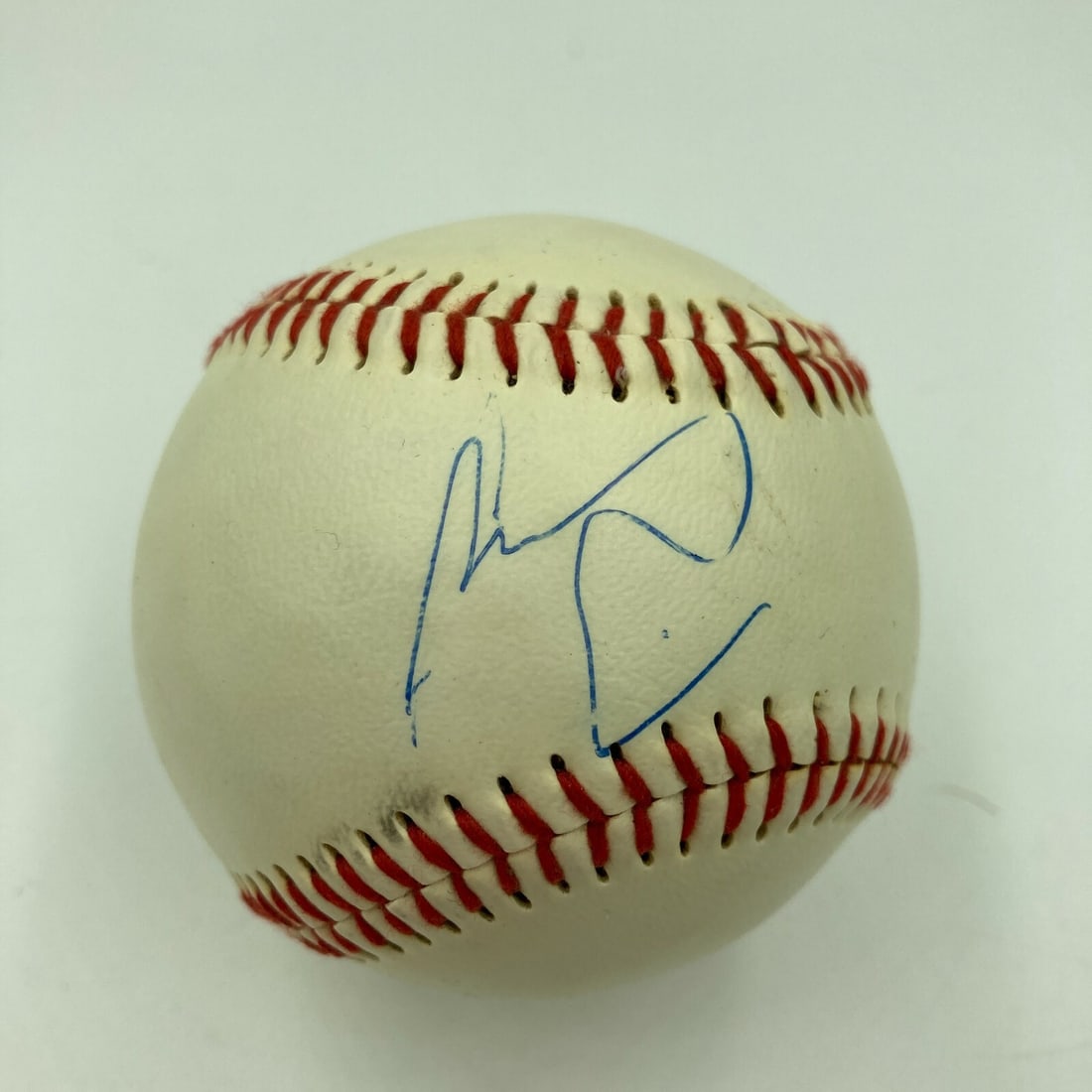 Macaulay Culkin Autographed Baseball Home Alone JSA Certified (1 of 4)