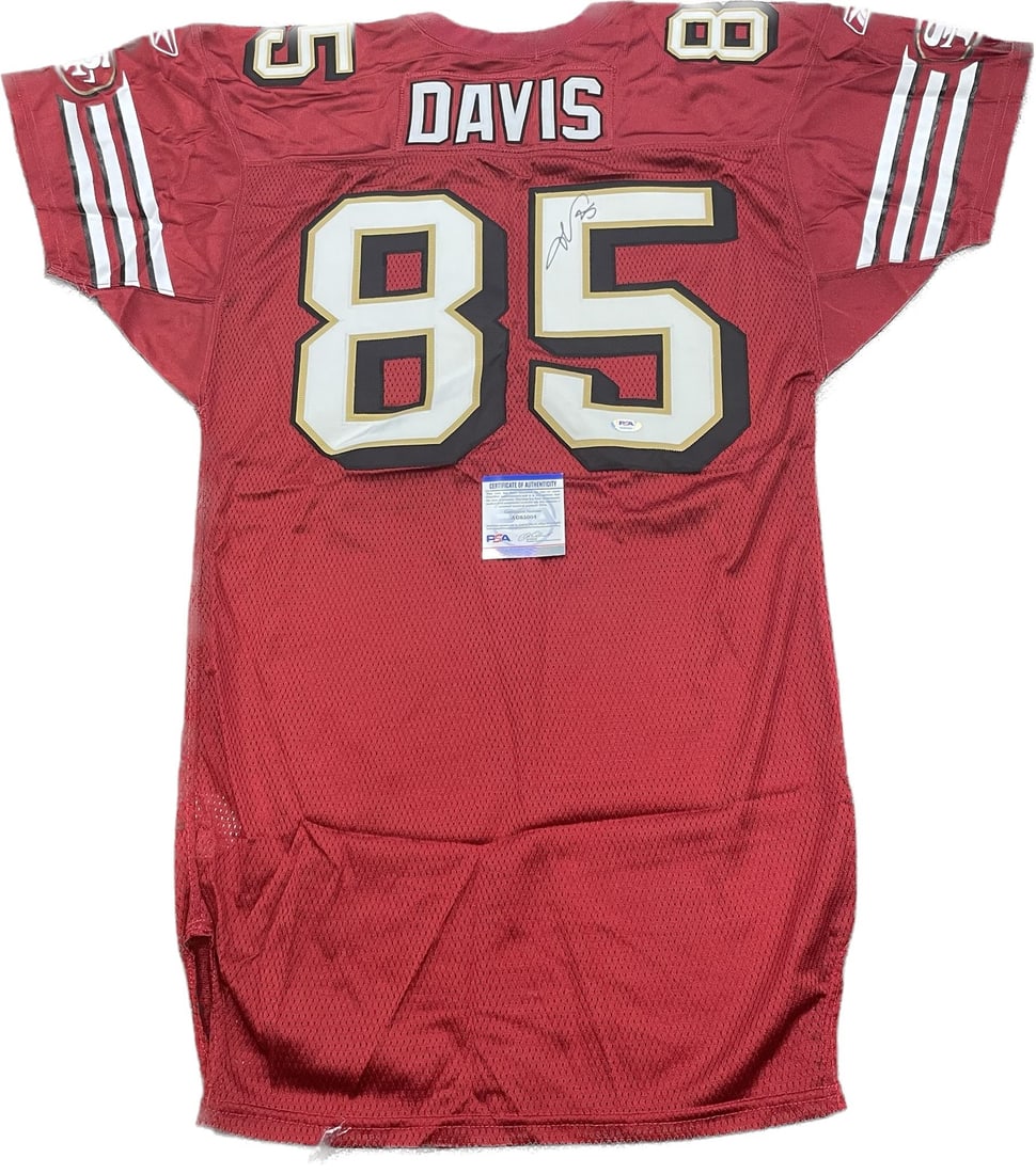 San Francisco 49ers Vernon Davis Autographed Football Jersey PSA/DNA Authenticated (1 of 2)