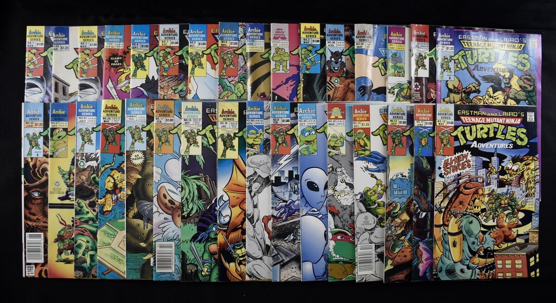 60+ TMNT comic book lot from late 1980s and early 1990s: 60+ TMNT comic book lot from late 1980s and early 1990s Large lot of original Teenage Mutant Ninja Turtles comic books from the late 1980s to early 1990s. This pre-owned group includes 60+ comic books