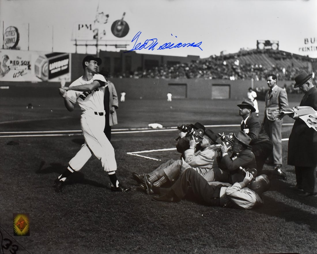 Ted Williams HOF Autographed 16x20 Red Sox Photo Green Diamond Authenticated: Ted Williams HOF Autographed 16x20 Red Sox Photo Green Diamond Authenticated Original signed Ted Williams Hall of Fame 16x20 photo featuring the Boston Red Sox. The photo includes a Green Diamond holo