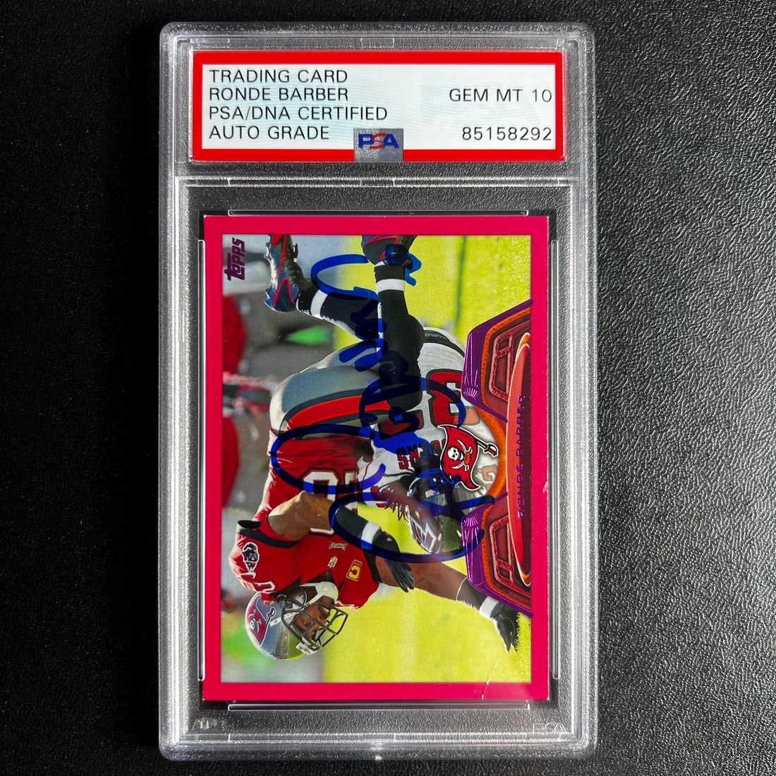 PSA authenticated Ronde Barber 2012 Topps 89 Buccaneers autograph card: PSA authenticated Ronde Barber 2012 Topps 89 Buccaneers autograph card This 2012 Topps #89 trading card features the signature of Ronde Barber, a celebrated player for the Tampa Bay Buccaneers. Authen