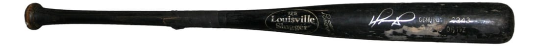 David Ortiz Signed Game Used Louisville Slugger Bat PSA 1998-2002: David Ortiz Signed Game Used Louisville Slugger Bat PSA 1998-2002 This is a remarkable David Ortiz signed game-used Louisville Slugger bat, dating from his early career with the Minnesota Twins (1998-