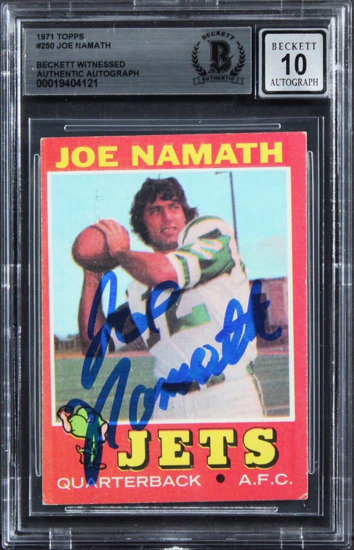 Joe Namath Signed 1971 Topps #250 Football Card Beckett Auto 10 Authentic Slab: Joe Namath Signed 1971 Topps #250 Football Card Beckett Auto 10 Authentic Slab This is an original 1971 Topps #250 football trading card featuring Joe Namath of the New York Jets. The card has been pe