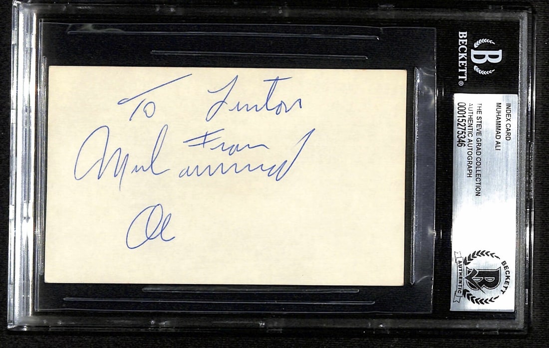 Muhammad Ali Signed 3x5 Index Card with Beckett Authentication: Muhammad Ali Signed 3x5 Index Card with Beckett Authentication This vintage 3x5 index card features the signature of Muhammad Ali, the legendary boxing Hall of Famer who passed away on June 3, 2016. T