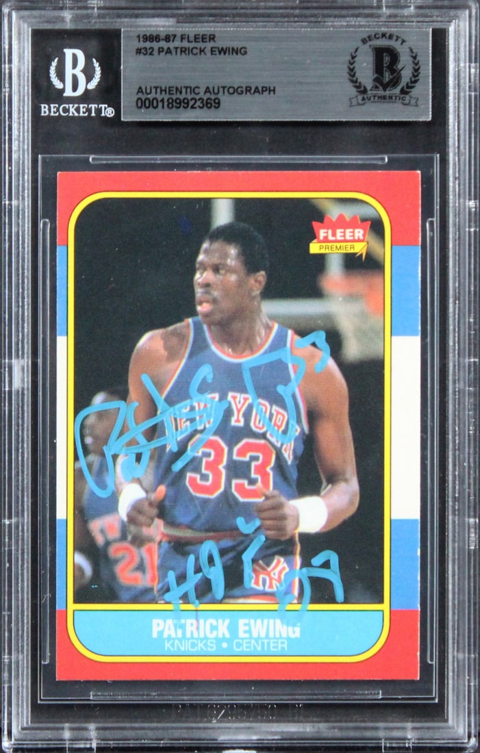 Patrick Ewing Signed 1986 Fleer Card With HOF 08 Inscription Beckett Authenticated: Patrick Ewing Signed 1986 Fleer Card With HOF 08 Inscription Beckett Authenticated This is an original 1986 Fleer #32 basketball card featuring Patrick Ewing of the New York Knicks. The card has been 