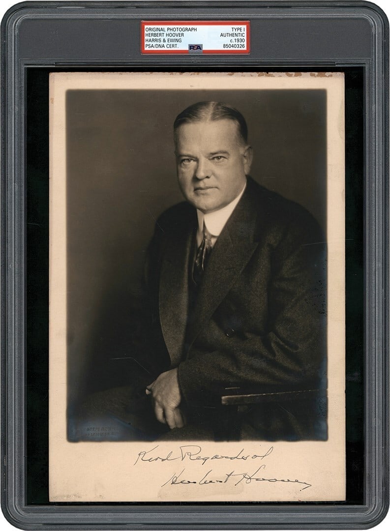Herbert Hoover Signed Type I Photo with PSA DNA Authentication: Herbert Hoover Signed Type I Photo with PSA DNA Authentication This original studio photograph features a signed inscription by Herbert Hoover, the 31st President of the United States. The photo is en