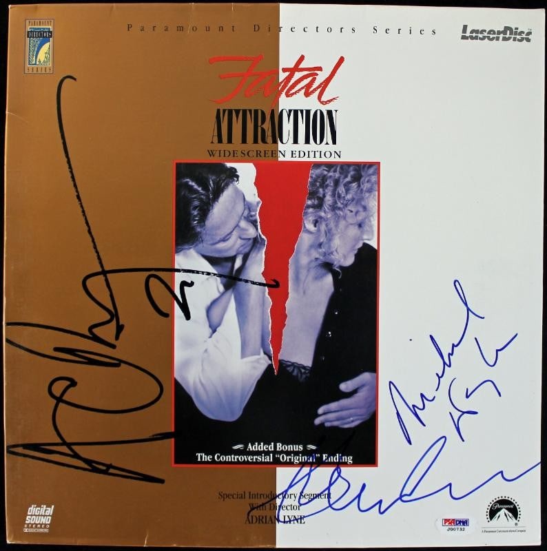 PSA DNA signed Fatal Attraction laserdisc cover by Michael Douglas and Glenn Close (1 of 2)