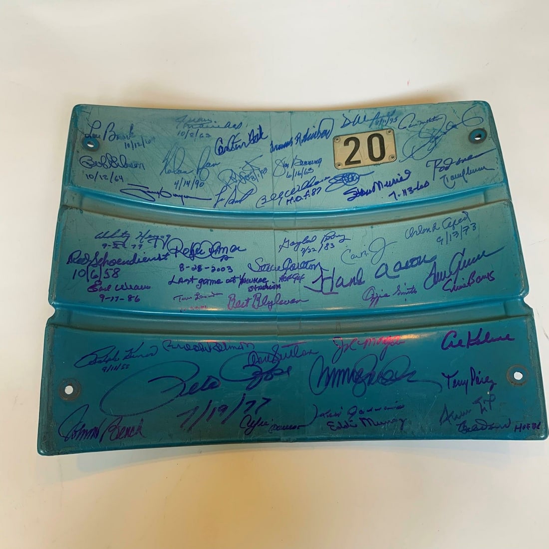 Willie Mays Multi Signed Yankee Stadium Seat Back with 50 Signatures Steiner Authenticated: Willie Mays Multi Signed Yankee Stadium Seat Back with 50 Signatures Steiner Authenticated This extraordinary original Yankee Stadium seat back is a remarkable collectible, featuring a stunning 50 sig