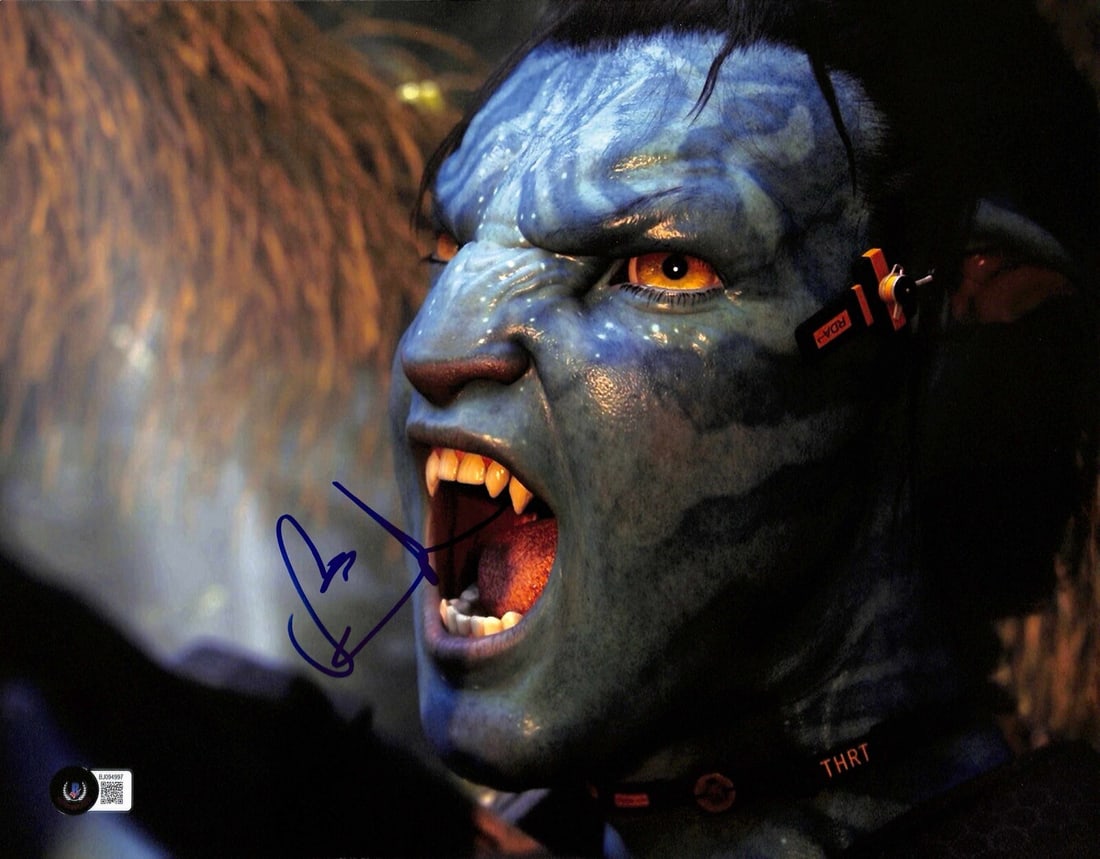 Sam Worthington Avatar Signed 11x14 Photo Beckett Certified: Sam Worthington Avatar Signed 11x14 Photo Beckett Certified This stunning 11x14 photograph features a bold blue permanent marker signature from Sam Worthington, the talented actor known for his role a