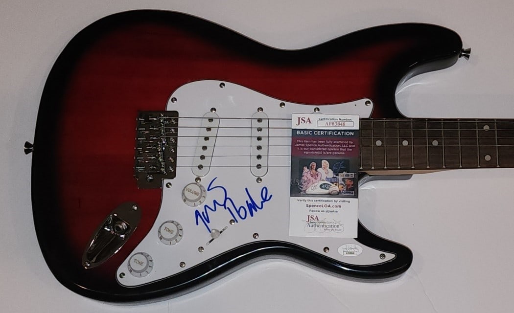 Gavin Rossdale Autographed Electric Guitar JSA Certified Music Memorabilia (1 of 5)