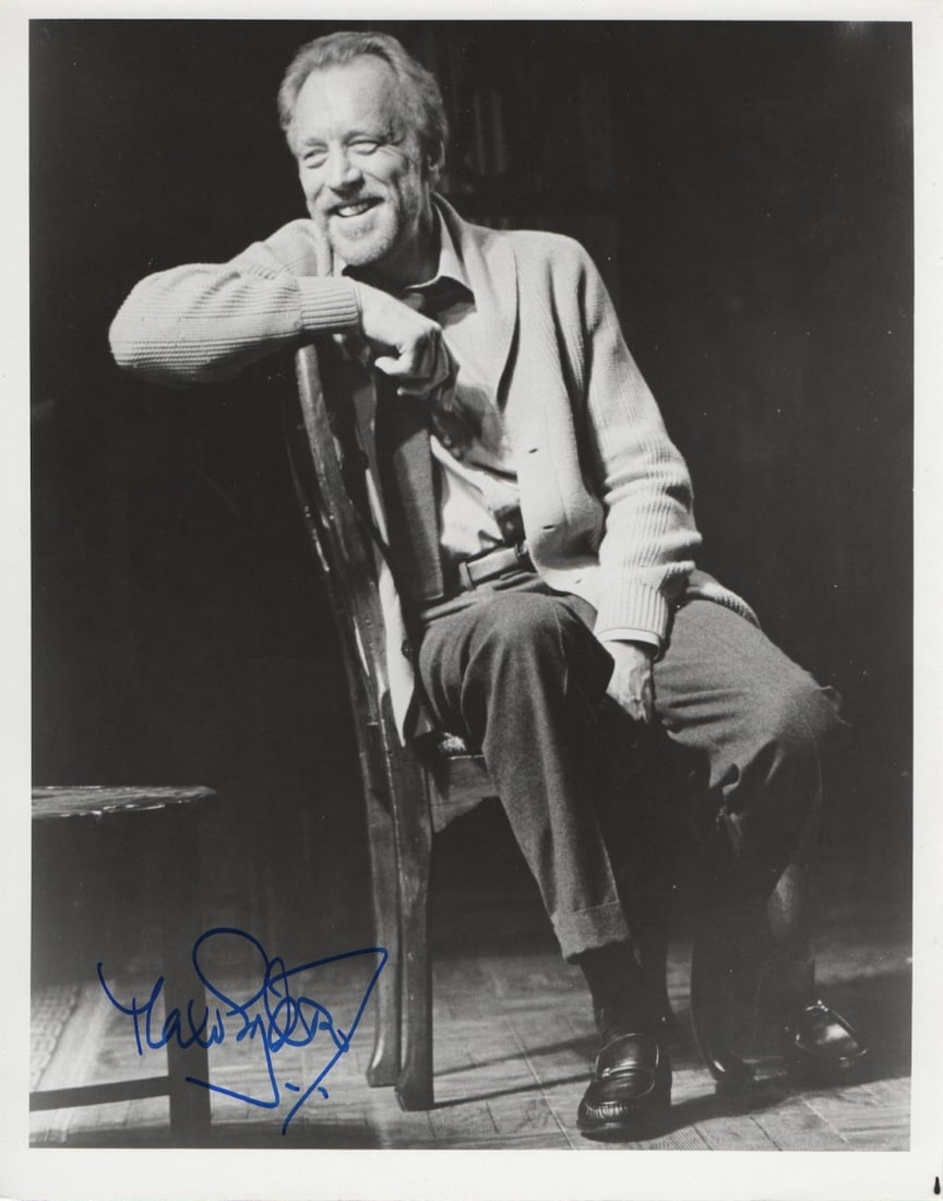 Max von Sydow 8X10 Autographed Photograph Beckett Authentication (1 of 3)