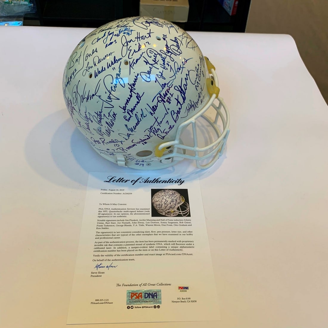 68 Signature NFL Quarterbacks Multi-Signed Helmet Bart Starr Johnny Unitas PSA/DNA: 68 Signature NFL Quarterbacks Multi-Signed Helmet Bart Starr Johnny Unitas PSA/DNA This remarkable multi-signed helmet features an impressive collection of 68 signatures from some of the finest quarte