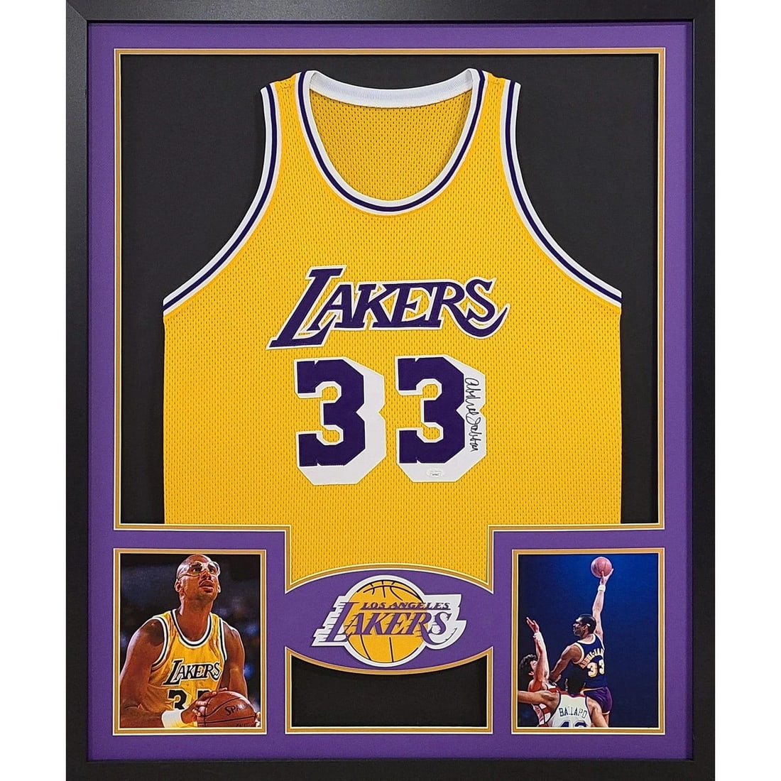 Kareem Abdul-Jabbar Signed Framed Jersey JSA Authenticated Lakers: Kareem Abdul-Jabbar Signed Framed Jersey JSA Authenticated Lakers This is a framed, autographed jersey of Kareem Abdul-Jabbar, showcasing meticulous craftsmanship and attention to detail in the framin