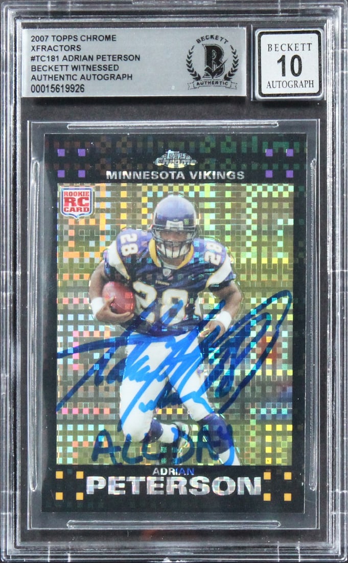 Beckett slabbed Adrian Peterson 2007 Topps Chrome Xfractors TC181 auto card: Beckett slabbed Adrian Peterson 2007 Topps Chrome Xfractors TC181 auto card Autographed 2007 Topps Chrome Xfractors #TC181 card signed by Adrian Peterson of the Minnesota Vikings, featuring the inscri