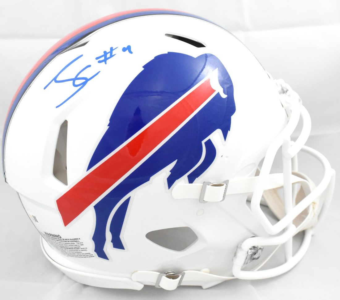 Buffalo Bills James Cook signed full size speed helmet JSA: Buffalo Bills James Cook signed full size speed helmet JSA This is a Buffalo Bills full-size Speed Authentic helmet autographed by James Cook. The helmet is an original piece and comes in pre-owned co