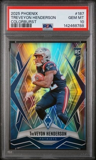 PSA 10 Gem Mint TreVeyon Henderson 2025 Panini Phoenix Colorburst RC 187: PSA 10 Gem Mint TreVeyon Henderson 2025 Panini Phoenix Colorburst RC 187 Graded 2025 Panini Phoenix TreVeyon Henderson Colorburst rookie card, card number 187. This pre-owned sports trading card is en
