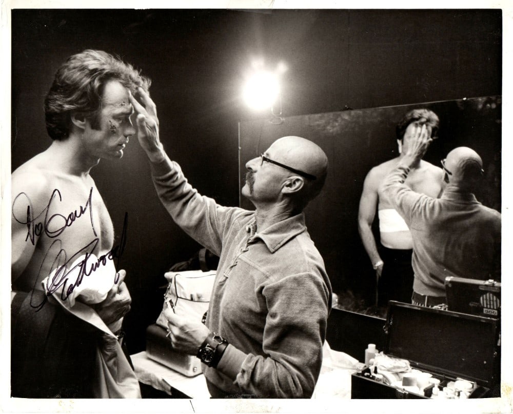 Clint Eastwood JSA Signed Dirty Harry 8X10 Photograph (1 of 2)