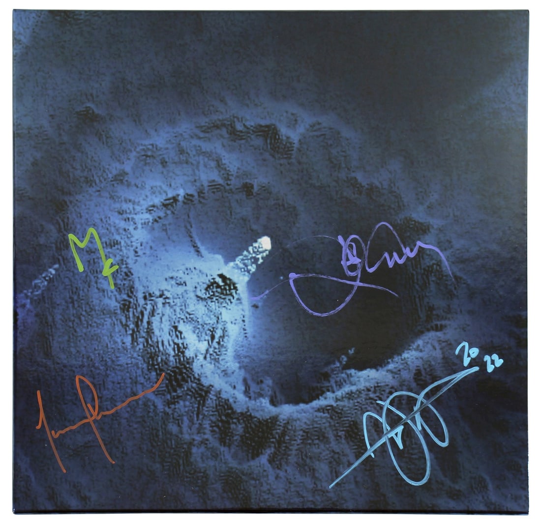 Tool Fear Inoculum box set album cover vinyl signed by 4 Beckett: Tool Fear Inoculum box set album cover vinyl signed by 4 Beckett This Fear Inoculum box set album cover with vinyl has been personally signed by Maynard James Keenan, Adam Jones, Danny Carey, and Just