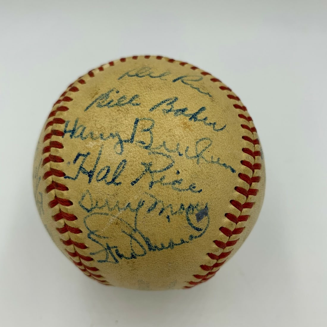 1949 St. Louis Cardinals Team Signed Baseball with JSA COA Musial: 1949 St. Louis Cardinals Team Signed Baseball with JSA COA Musial This 1949 St. Louis Cardinals Team Signed National League Baseball features the authentic signatures of the entire team, including leg