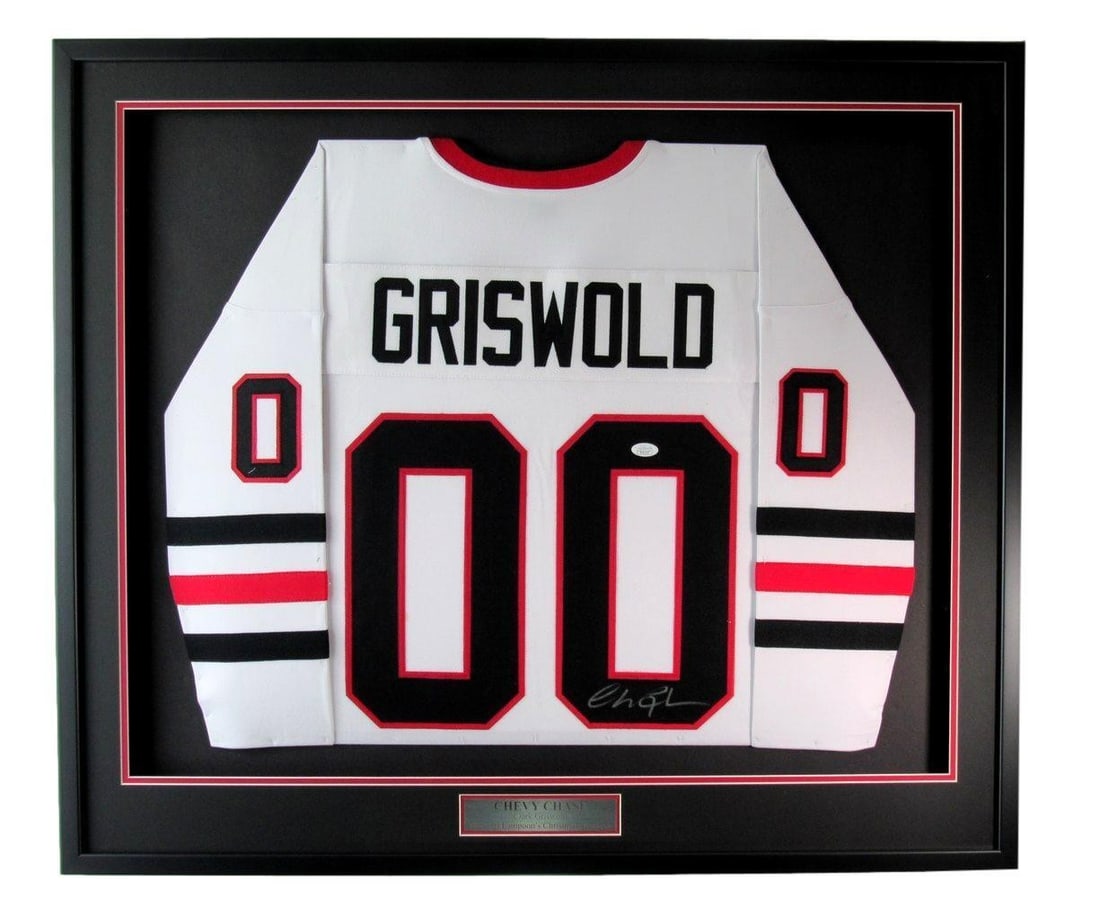 Chevy Chase signed Christmas Vacation hockey jersey framed JSA (1 of 5)