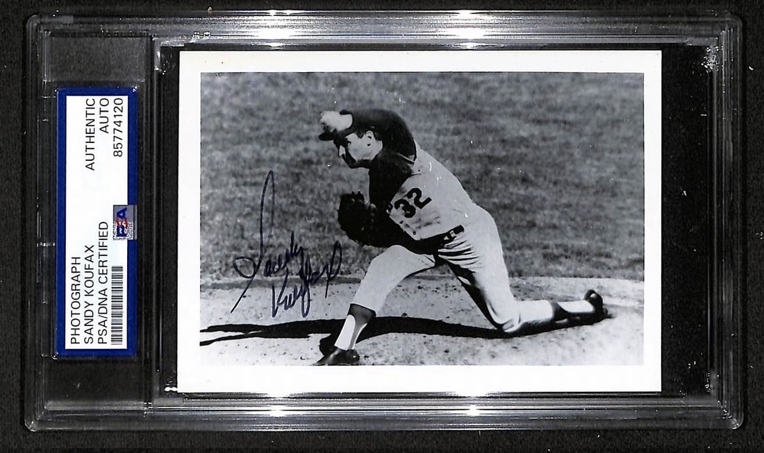Autographed 3.5x5.5 Sandy Koufax Photo Los Angeles Dodgers PSA DNA Certified: Autographed 3.5x5.5 Sandy Koufax Photo Los Angeles Dodgers PSA DNA Certified This is a 3.5x5.5 inch photo signed by Sandy Koufax of the Los Angeles Dodgers, a Hall of Fame baseball player. The autogra