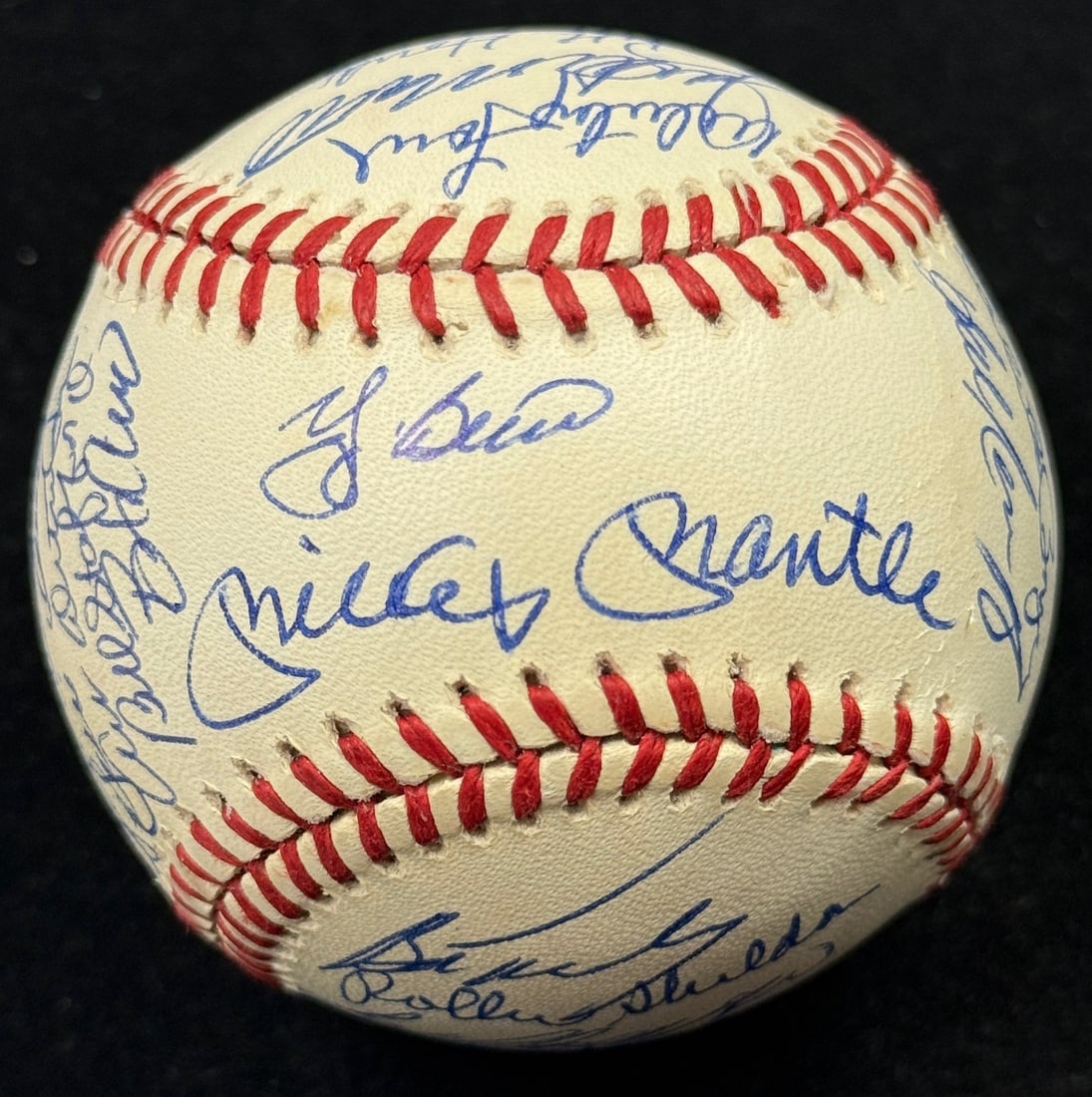 1961 New York Yankees Signed Baseball Mickey Mantle JSA COA: 1961 New York Yankees Signed Baseball Mickey Mantle JSA COA This official American League baseball is a remarkable piece of sports memorabilia, signed in blue ink by thirty-three members of the 1961 W