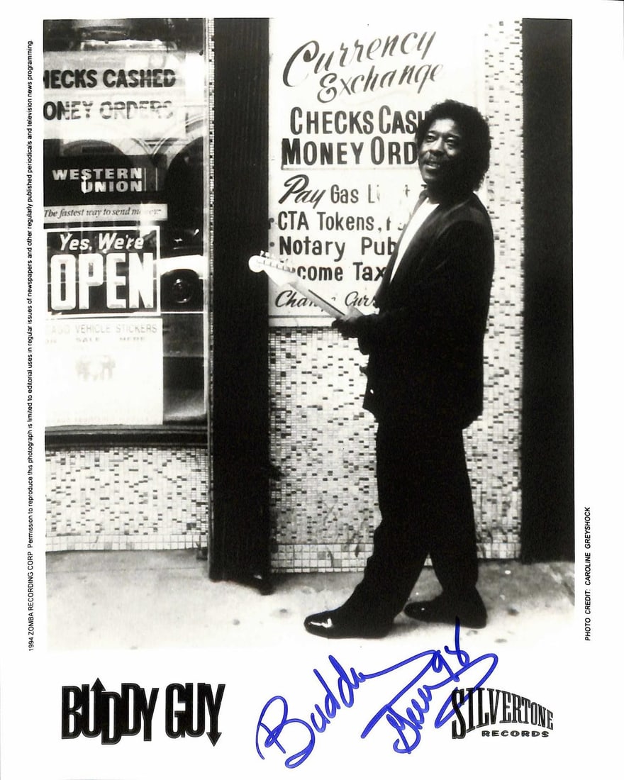 Buddy Guy autographed 8x10 black white promo photo Beckett (1 of 1)