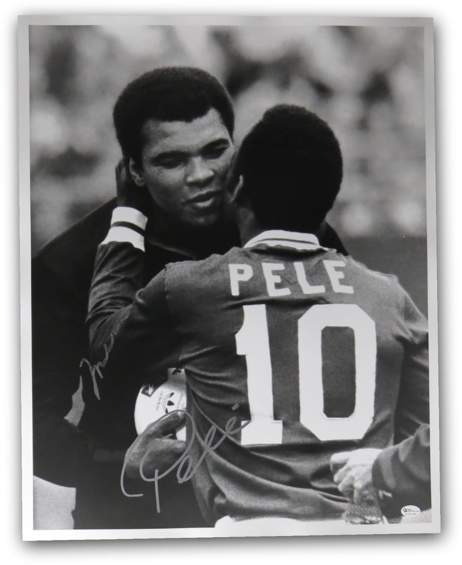 Autographed Muhammad Ali Pele 16X20 Boxing Photo Online Authentics: Autographed Muhammad Ali Pele 16X20 Boxing Photo Online Authentics This is an original 16x20 photograph featuring Muhammad Ali and Pele, two legendary athletes, sharing a moment together. The photo is