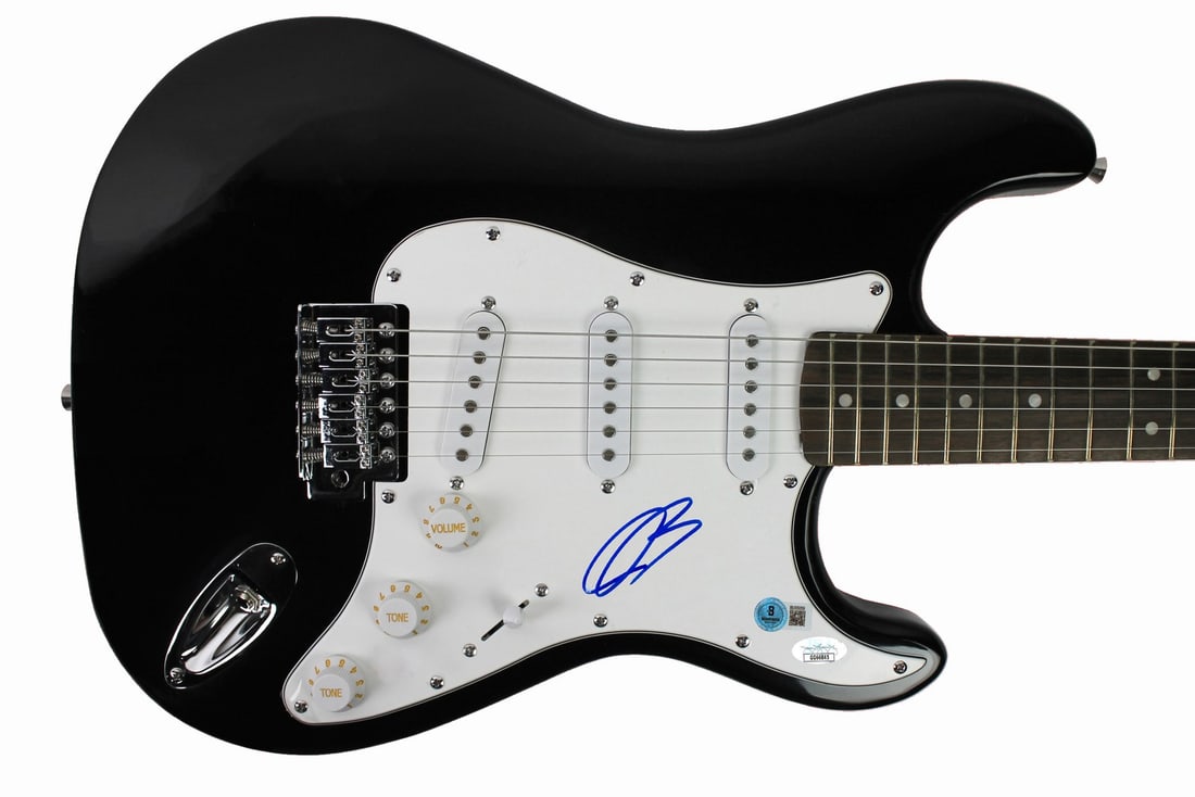Beckett Authenticated Joe Bonamassa Signed Black Electric Guitar (1 of 1)
