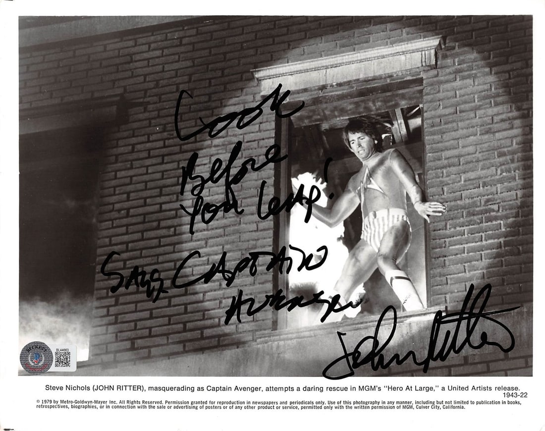 John Ritter Signed 8x10 Hero at Large Photo with BAS Authentication: John Ritter Signed 8x10 Hero at Large Photo with BAS Authentication This authentic 8x10 photograph features John Ritter, renowned for his role in "Hero at Large," personally signed with the inscriptio