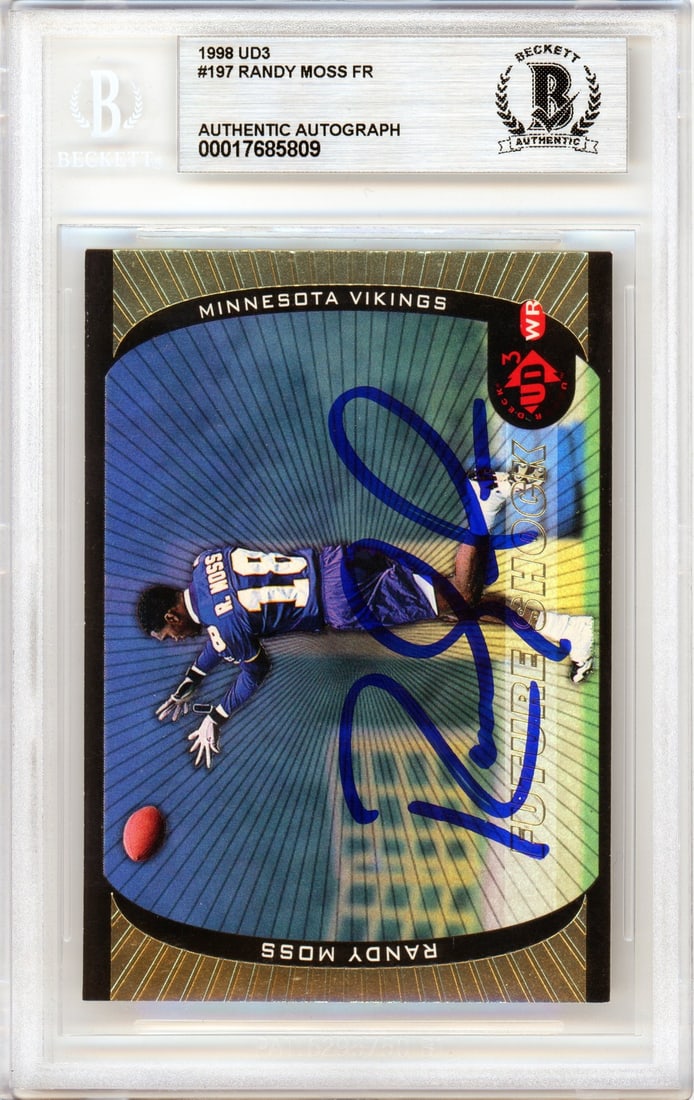 Randy Moss 1998 UD3 Future Shock #197 signed rookie card graded (1 of 2)