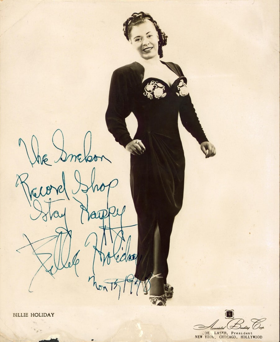 Billie Holiday Signed 8x10 Photo with JSA Authentication 1948: Billie Holiday Signed 8x10 Photo with JSA Authentication 1948 This striking black and white photograph features Billie Holiday, personally signed by the legendary jazz singer herself. The 8x10 photo i