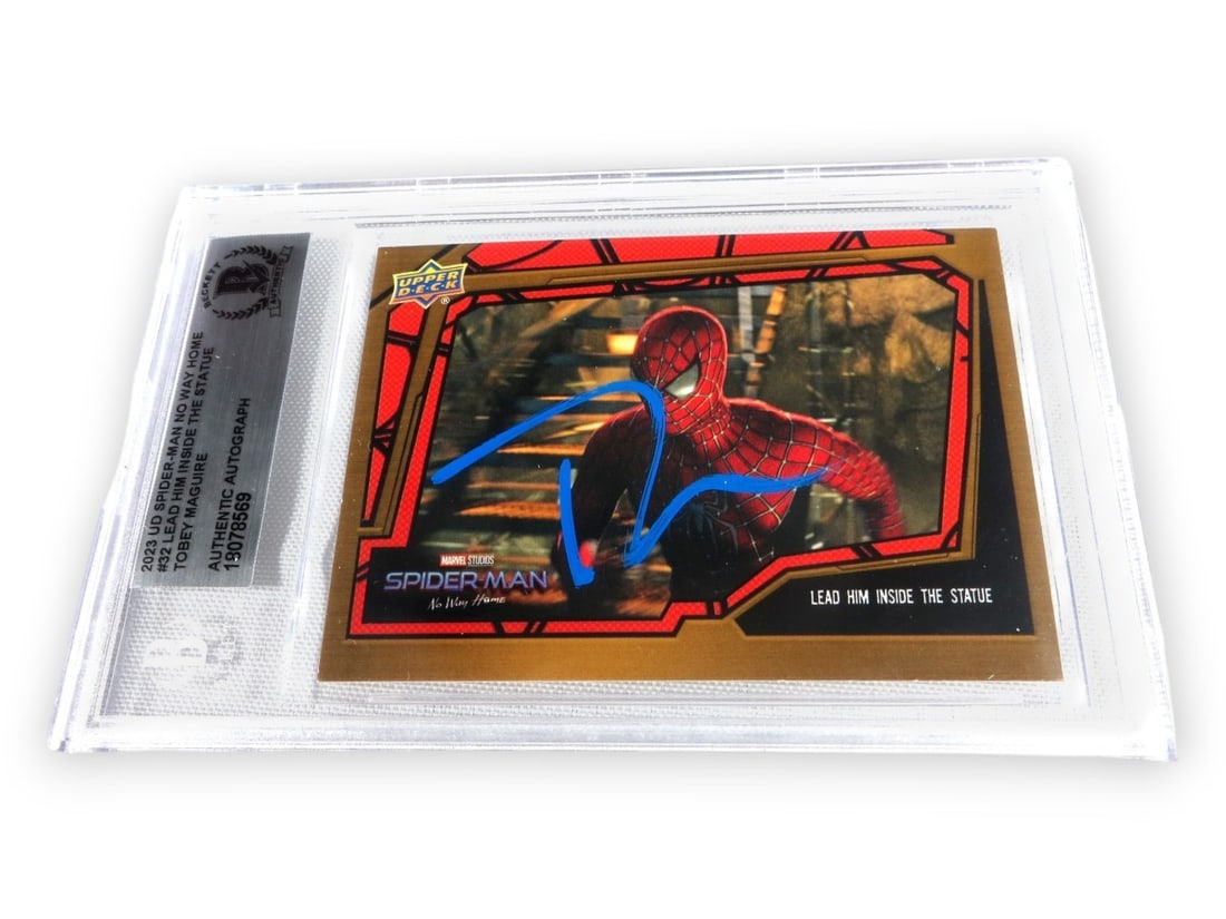 Autographed Spider-Man No Way Home Card Signed by Tobey Maguire Beckett Authenticated (1 of 2)